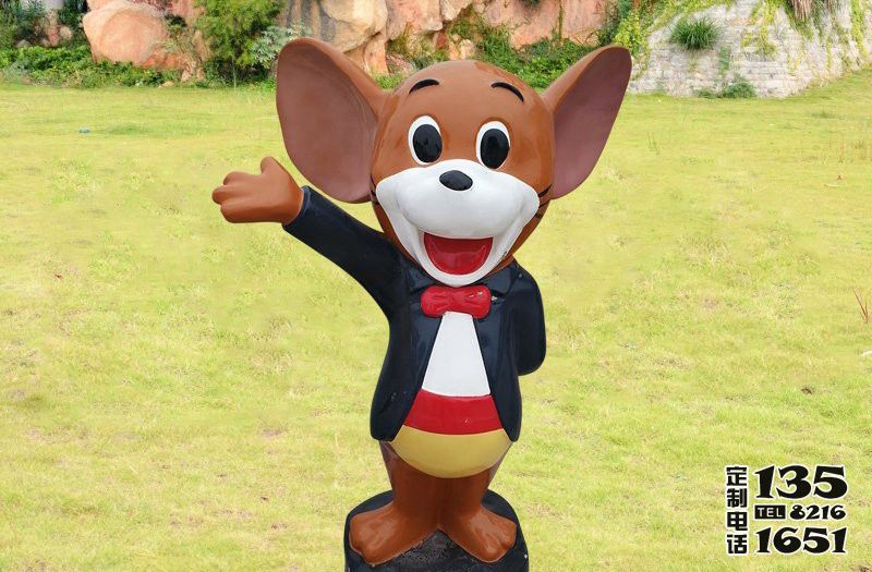 游樂(lè)場(chǎng)草坪玻璃鋼卡通老鼠雕塑 游樂(lè)場(chǎng)草坪玻璃鋼卡通老鼠雕塑