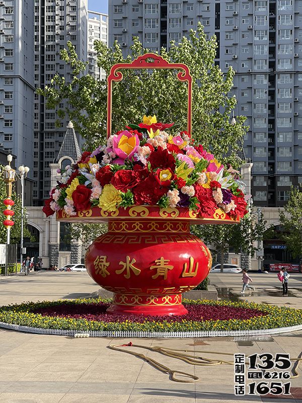 景區廣場仿真花朵玻璃鋼彩繪大型景觀花籃雕塑 景區廣場仿真花朵玻璃鋼彩繪大型景觀花籃雕塑