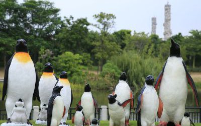 兒童樂園仿真動物玻璃鋼企鵝雕塑