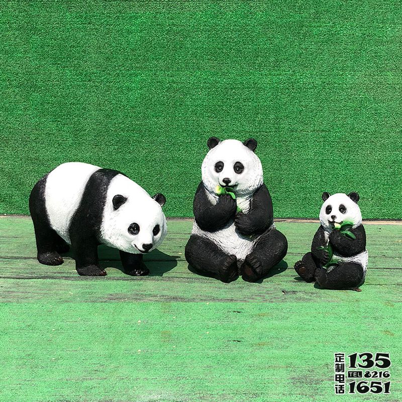 動(dòng)物園景觀玻璃鋼仿真動(dòng)物熊貓雕塑 動(dòng)物園景觀玻璃鋼仿真動(dòng)物熊貓雕塑