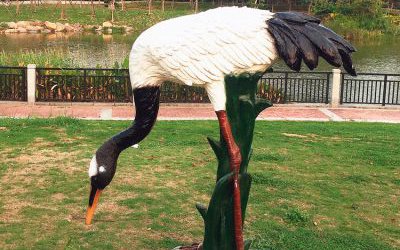 景區創意玻璃鋼仿真動物仙鶴雕塑