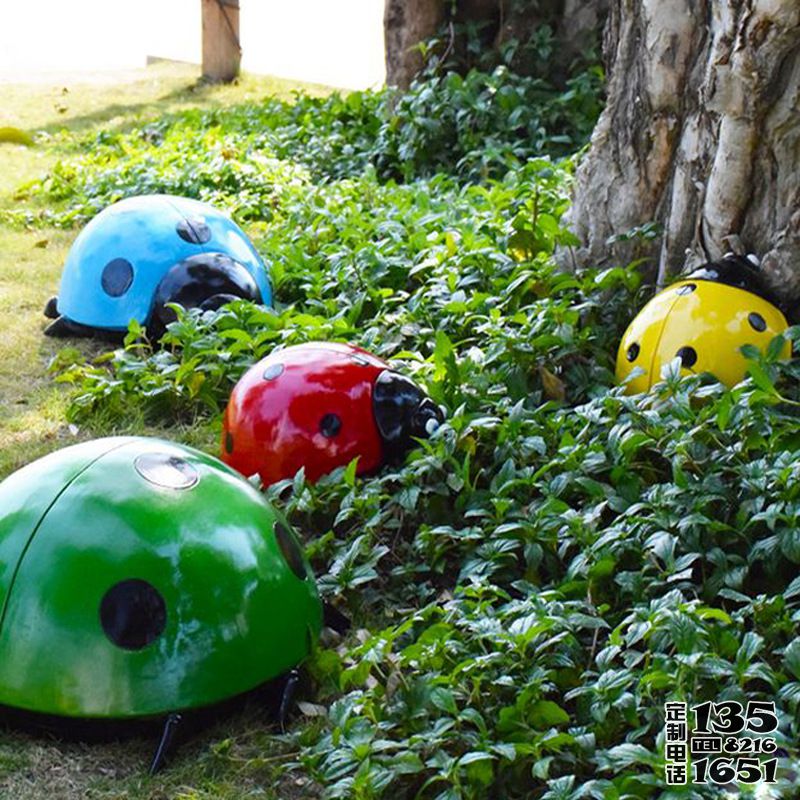 玻璃鋼卡通戶外草坪七星瓢蟲雕塑 玻璃鋼卡通戶外草坪七星瓢蟲雕塑