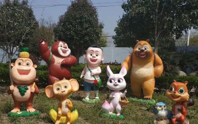 公園廣場草坪擺放熊出沒之熊熊樂園卡通人物玻璃鋼雕塑