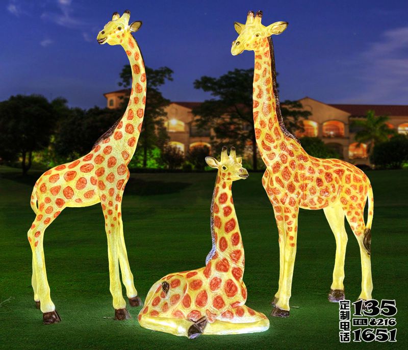 照明玻璃鋼戶外草坪廣場長頸鹿雕塑 照明玻璃鋼戶外草坪廣場長頸鹿雕塑