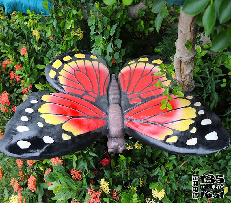 玻璃鋼彩繪海邊創意蝴蝶雕塑 玻璃鋼彩繪海邊創意蝴蝶雕塑